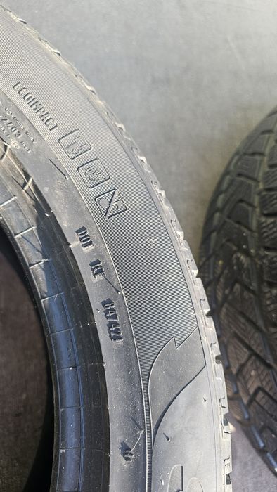 Зимни Гуми PIRELLI спорт пакет 
255 50 19
285 45 19
Гумите са свалени