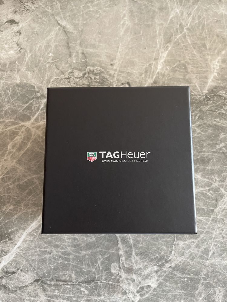 TAG HEUER FORMULA 1 Quartz Chronograph, 43 mm