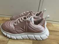 Adidasi Guess dama