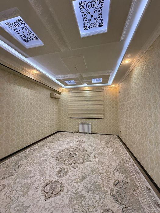 22-maktab yonidan 3 xonalik uy sotiladi