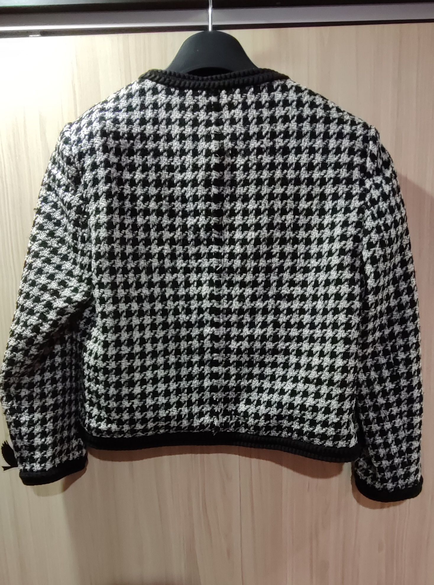 Дамско късо туид сако Zara