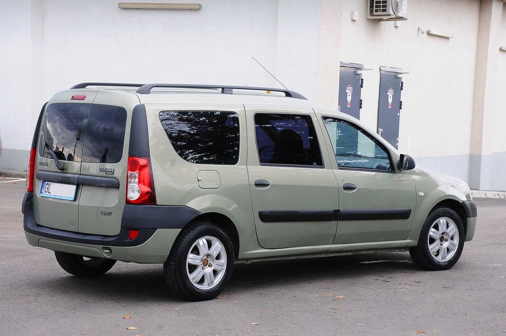 DACIA Logan MCV 7 locuri 2008 1.6i 16v 105 CP E4 AC, unic proprietar