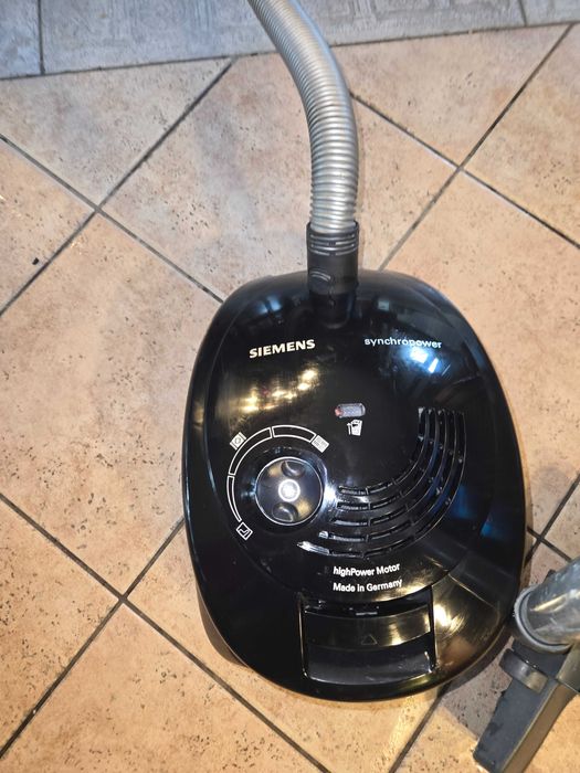 Прахосмукачка SIEMENS synchrpover