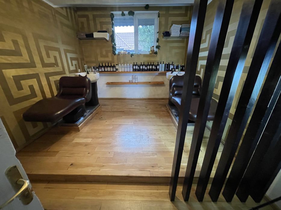 ofer spre Inchiriere camera in salon premium - zona Floreasca