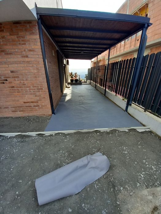 Executam lucrari de montaj pavaj si reparati