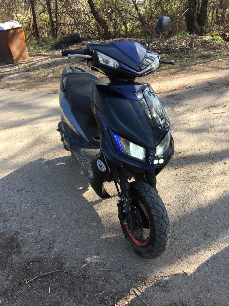 Мопед м8 срочно!!!