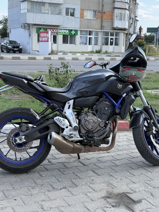 Motocicleta Yamaha MT 07 2014