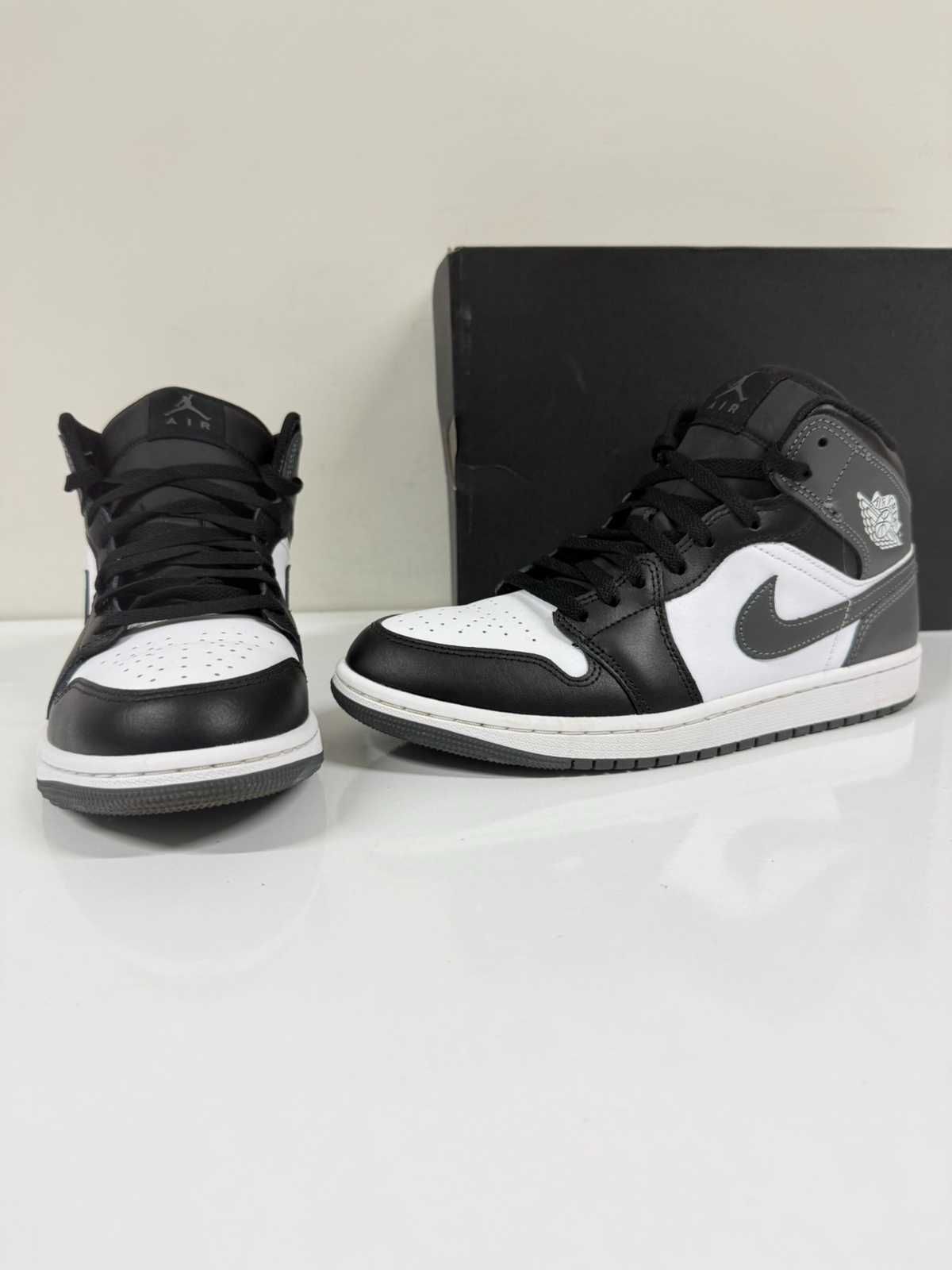 Nike Air Jordan 1 Mid