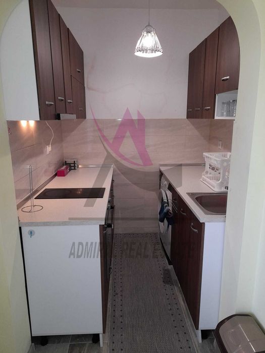 Дава се под наем Тристаен апартамент в Варна, Левски - 90 кв.м за 600 € - Снимка #1