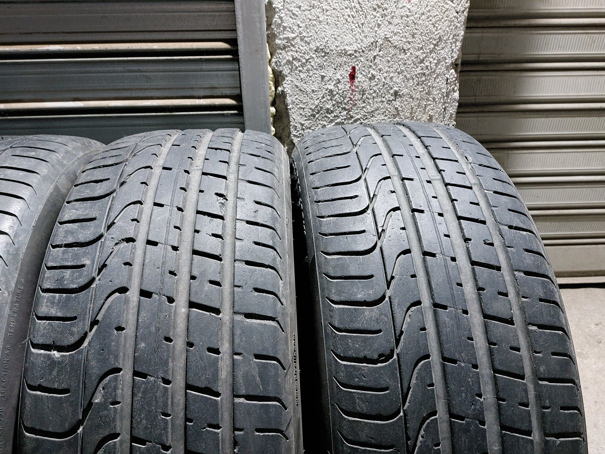 4 бр гуми Спорт Пакет 235/45/20 и 255/40/20 Pirelli 6.5мм