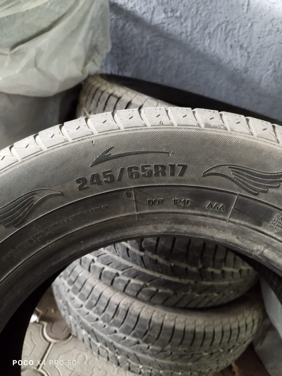 Продам зимние шины в отличном состоянии