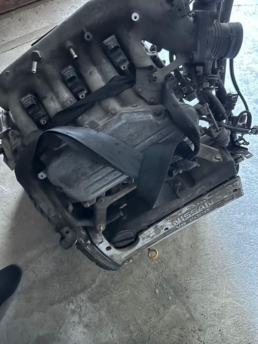 Продам двигатель на Cefiro