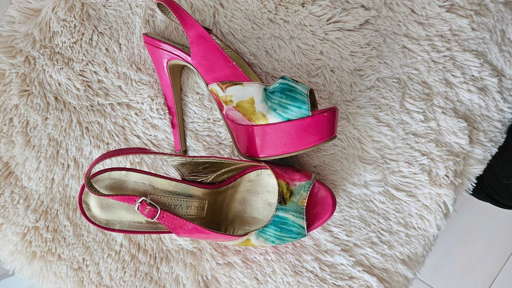 Sandale elegante cu paltforma si toc inalt