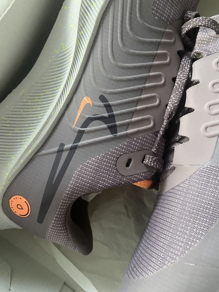 Маратонки Nike