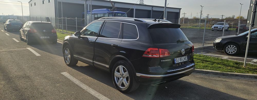De vinzare WV TOUAREG 2015 pret fixx