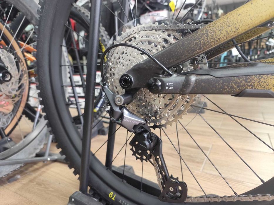 Bicicleta SPECIALIZED Status 2 170  de la 18499 lei la promo 15749 lei