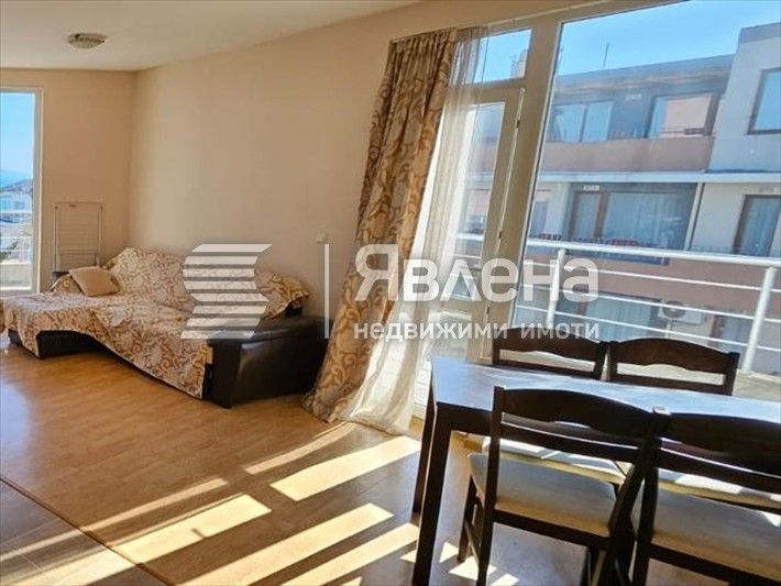 Продава се Двустаен апартамент в Бургас, Сарафово - 82 кв.м за 1208 €/кв.м - Снимка #1