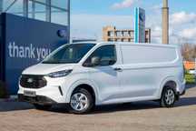 Ford TRANSIT CUSTOM VAN 280 L2 H1 Noul Ford Transit Custom Van 280 L2H1,Tva deductibil,Finantare