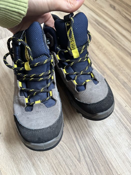 Оригинални детски кожени боти QUECHUA! 32 н