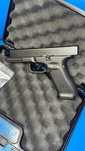 Pistol Airsoft Glok17 BileDeCauciuc FullMetal BlowBack 24jouli
