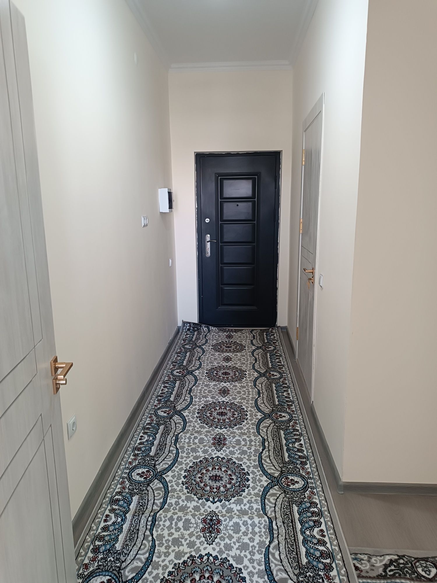 Samarqandda 2 xonali uy ijaraga beriladi faqat yosh oilalilarga