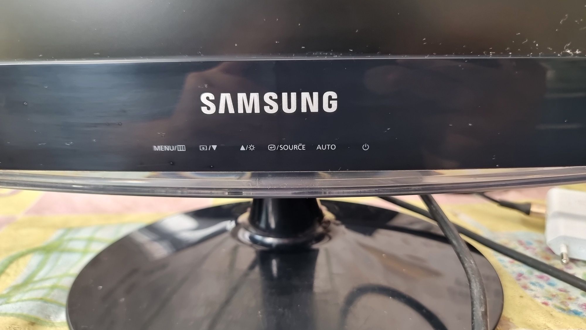 Монитор Samsung б/у