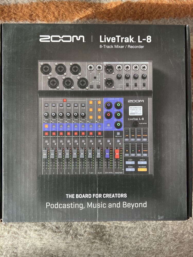 Mixer digital zoom LiveTrak L8