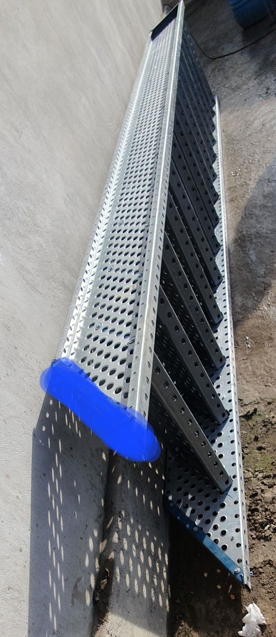 Scari metal 70x27cm 13 trp