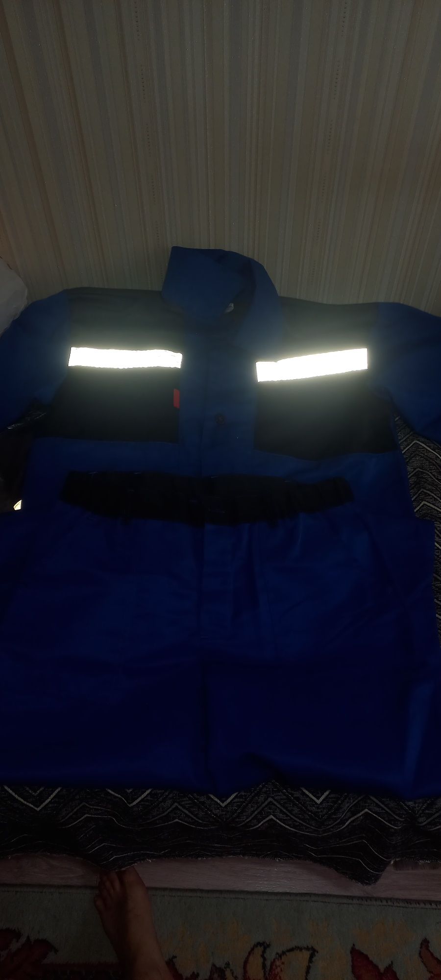 Продам спецодежду
