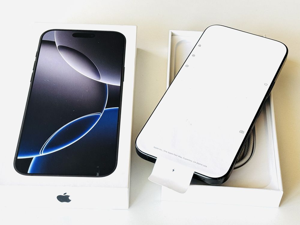 Iphone 16 Pro Max 512GB За Части