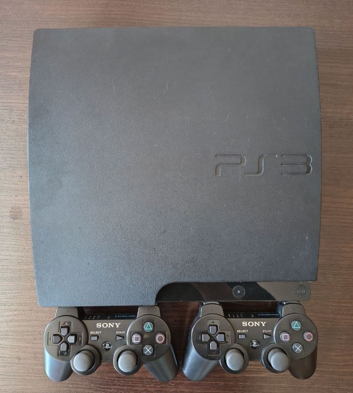 Продаю игровую приставку пс 3
