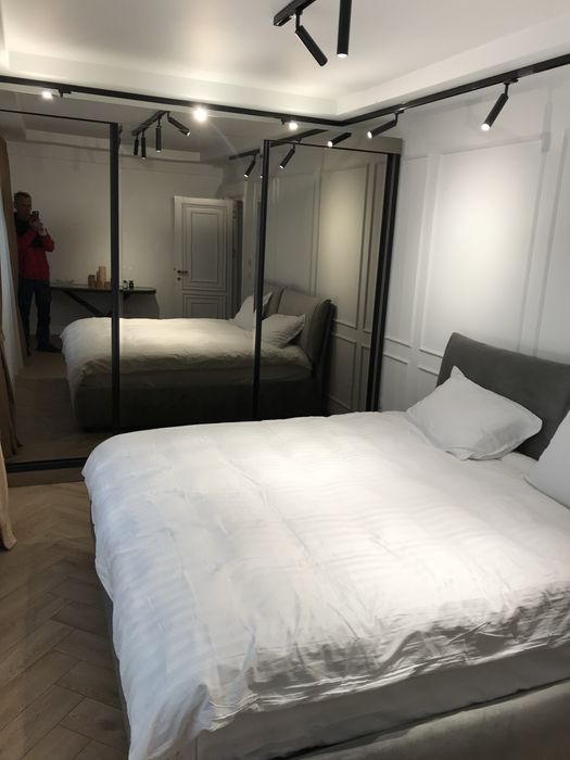 Mobilier la comanda si design personalizat