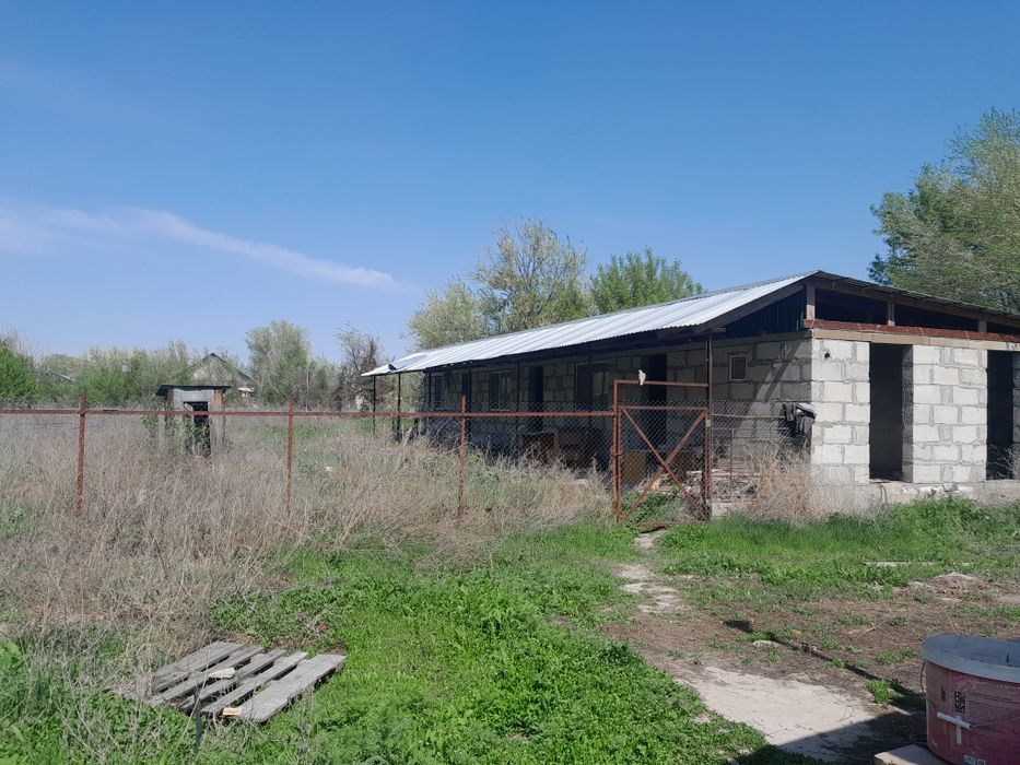 Продам дом 3 комнаты.