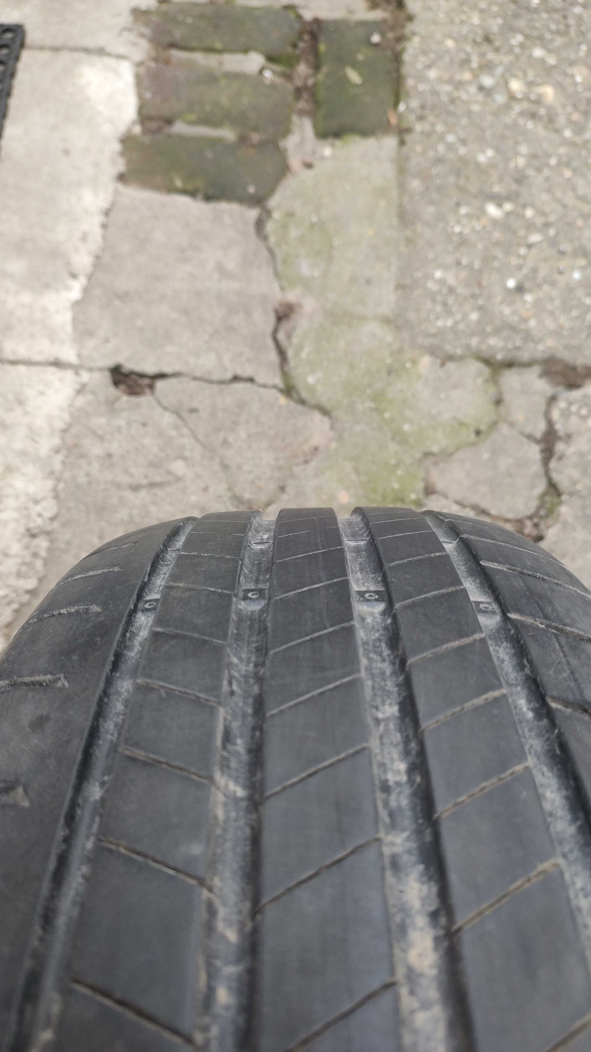 anvelope vara Bridgestone 225/65 R17