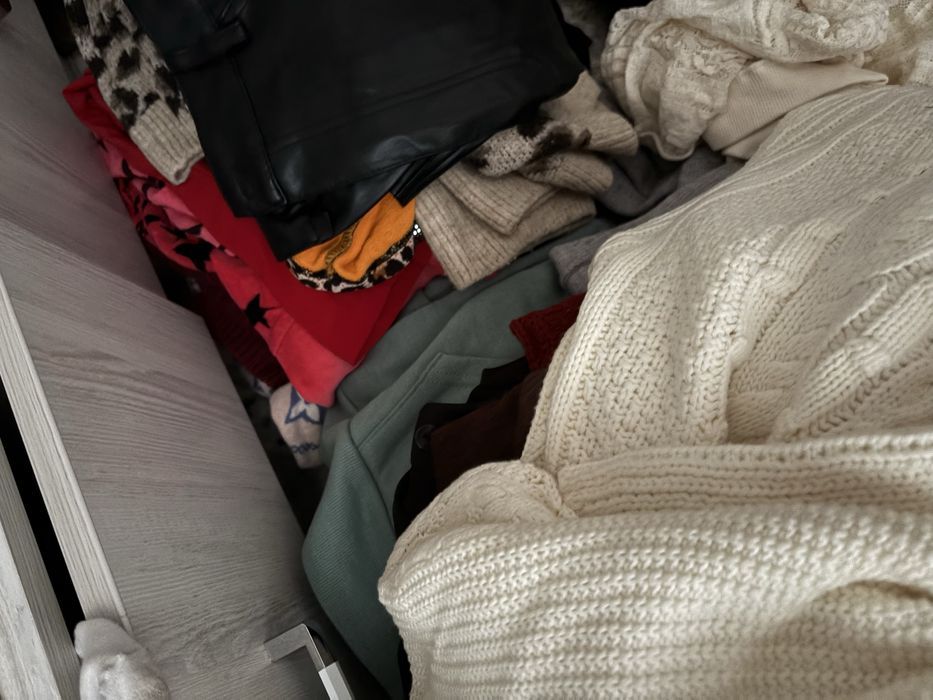 Продаю женские вещи