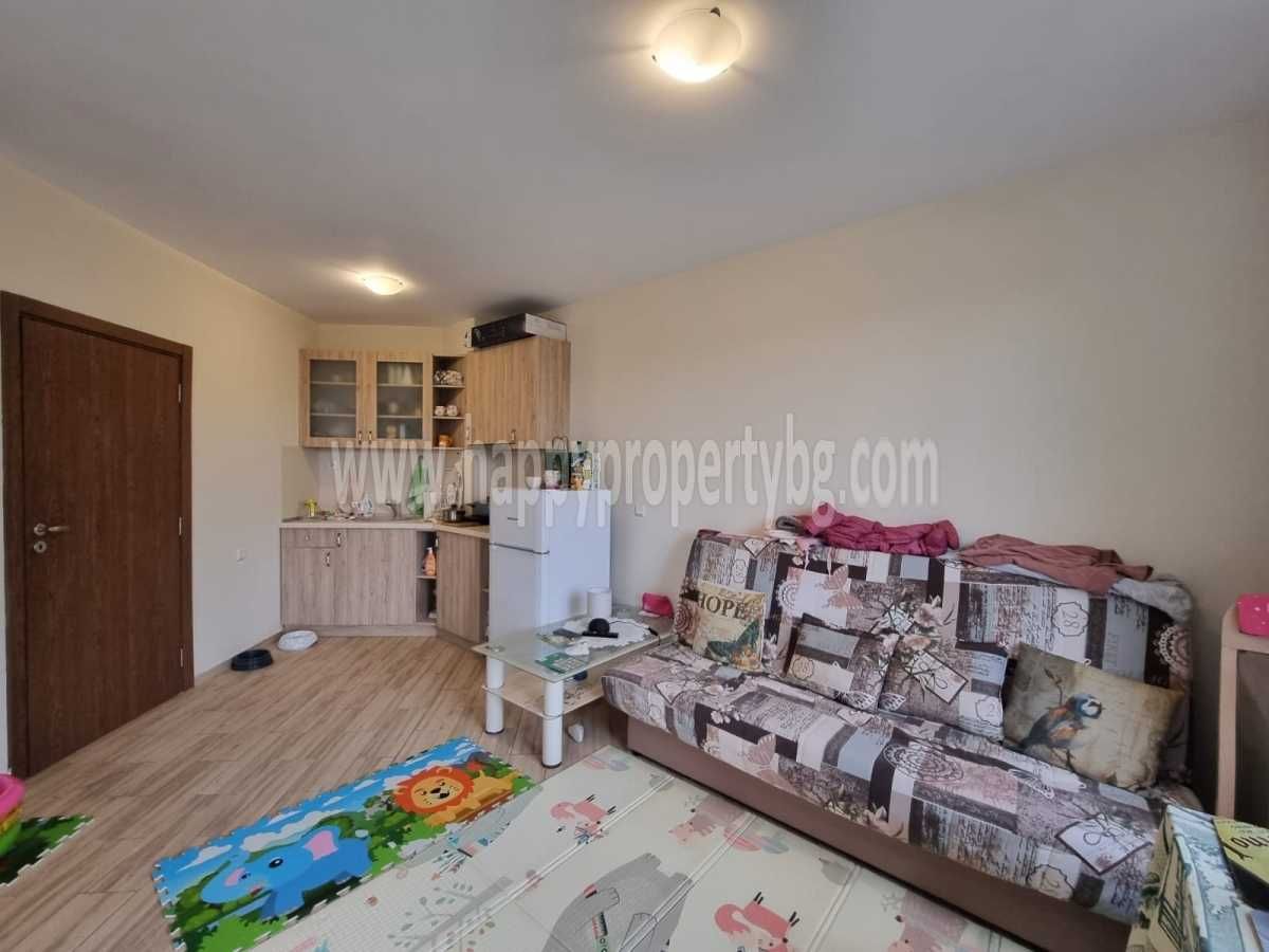 Продава се Двустаен апартамент в с. Равда, Област Бургас - 73 кв.м за 1096 €/кв.м - Снимка #2