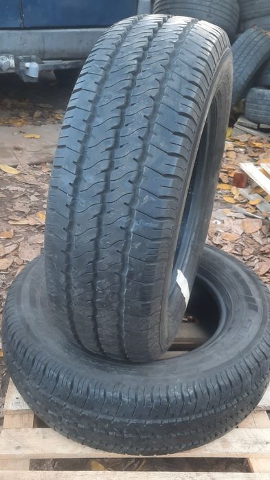 2 броя летни бусови гуми 225 65 16 с 100мм нови