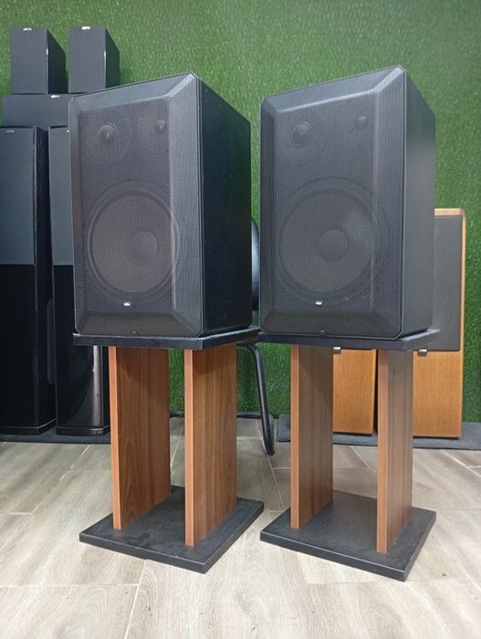 Тонколони BRAUN LS-100