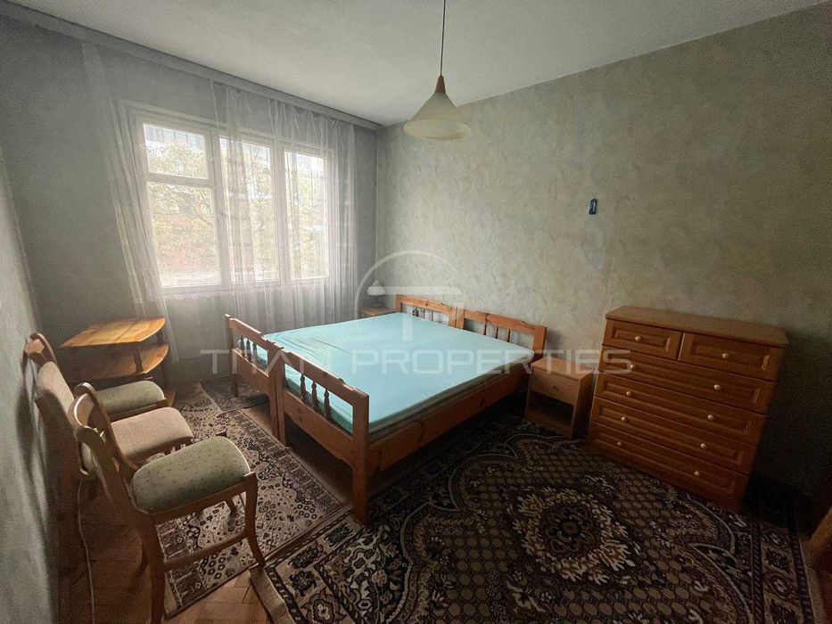 Продава се Тристаен апартамент в Пловдив, Кючук Париж - 82 кв.м за 1208 €/кв.м - Снимка #3