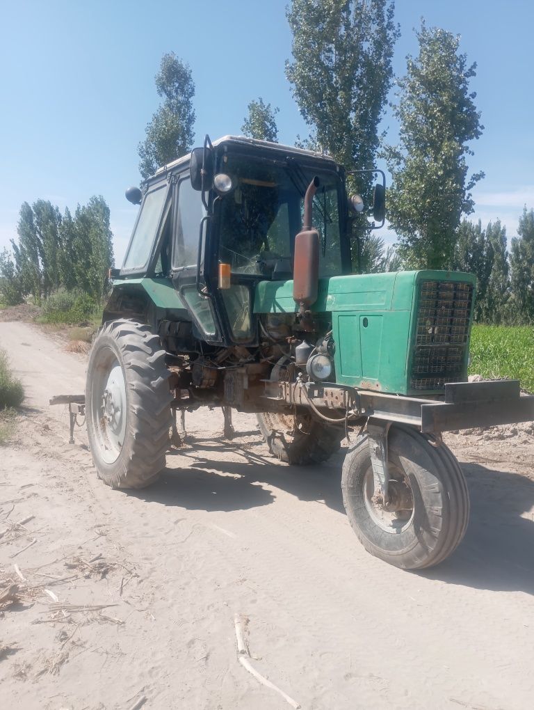 Mtz 80  plux chizil qipen kaplekt sotiladi