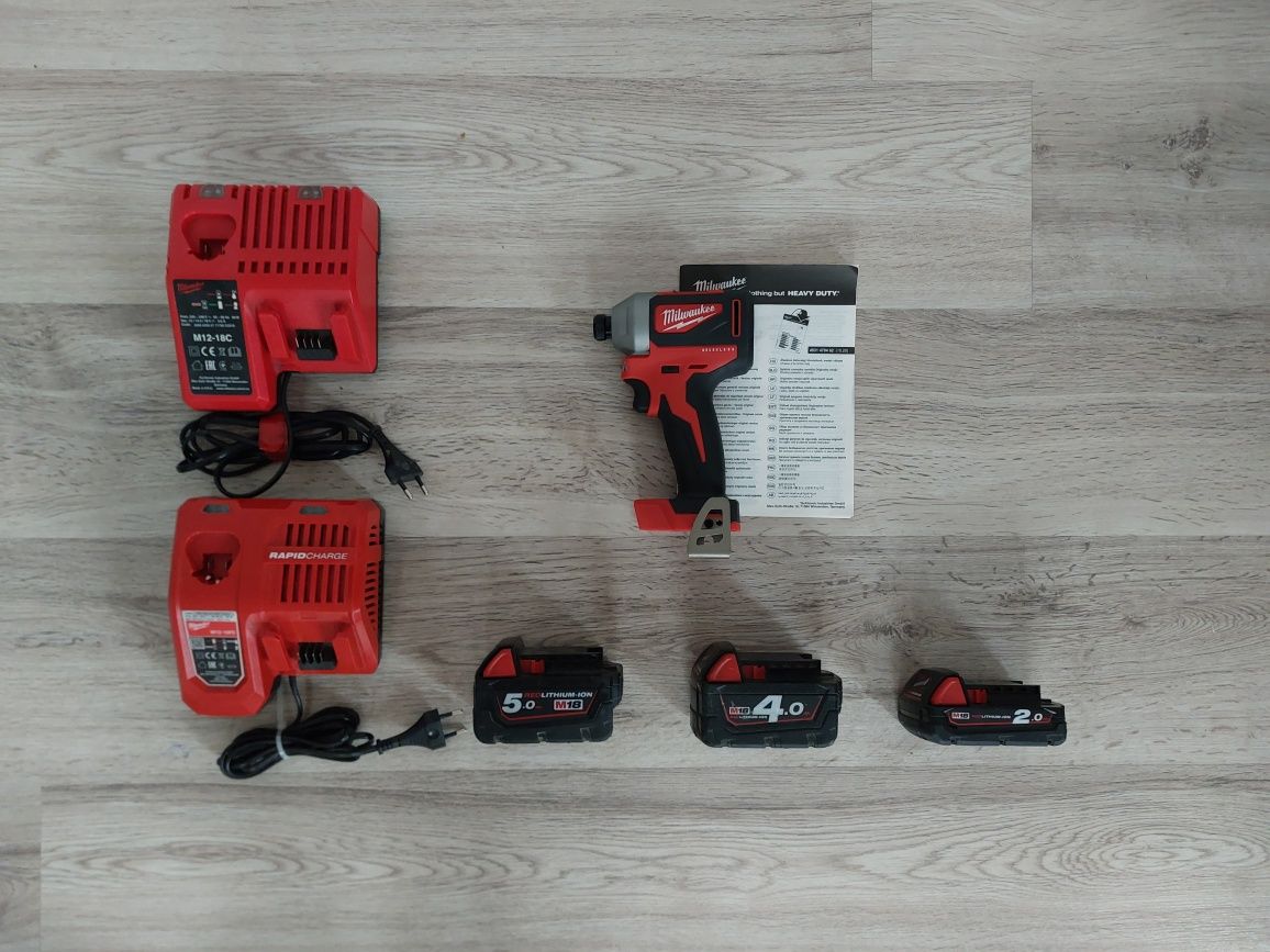 Autofiletanta impact biți milwaukee M18 CBLID, model America, nou