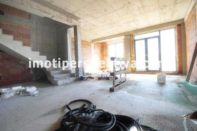 Продава се Къща в Пловдив, Беломорски - 194 кв.м за 921 €/кв.м - Снимка #1