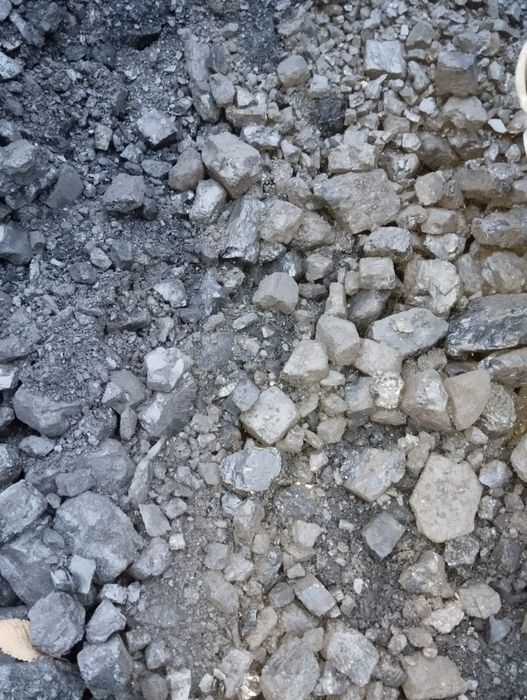 Көмір жылтыр жаксы Караганды Шобарколь капталған жеткізу 20 каптан .