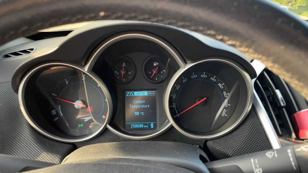 Chevrolet Cruise 1.7  2014