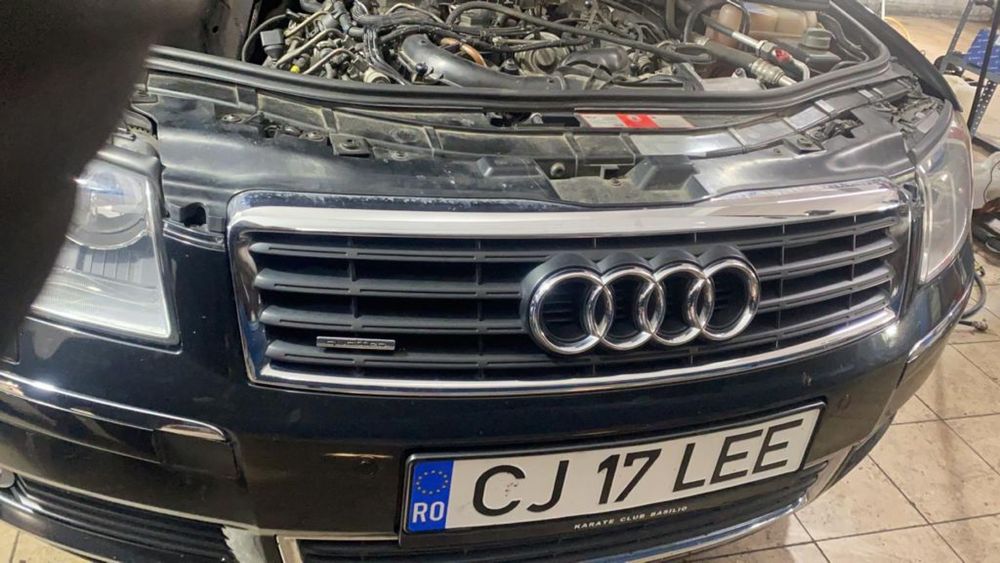 Audi a8 quattro tanc pe roti