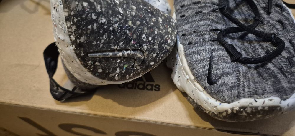 Маратонки NIKE -38.5н