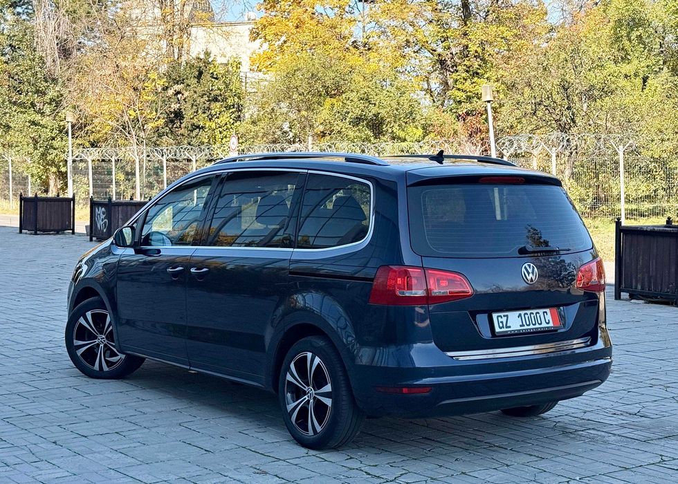 VW Sharan 2.0 TDi 170cp Cutie DSG Panoramic 7 Locuri Dynaudio WEBASTO