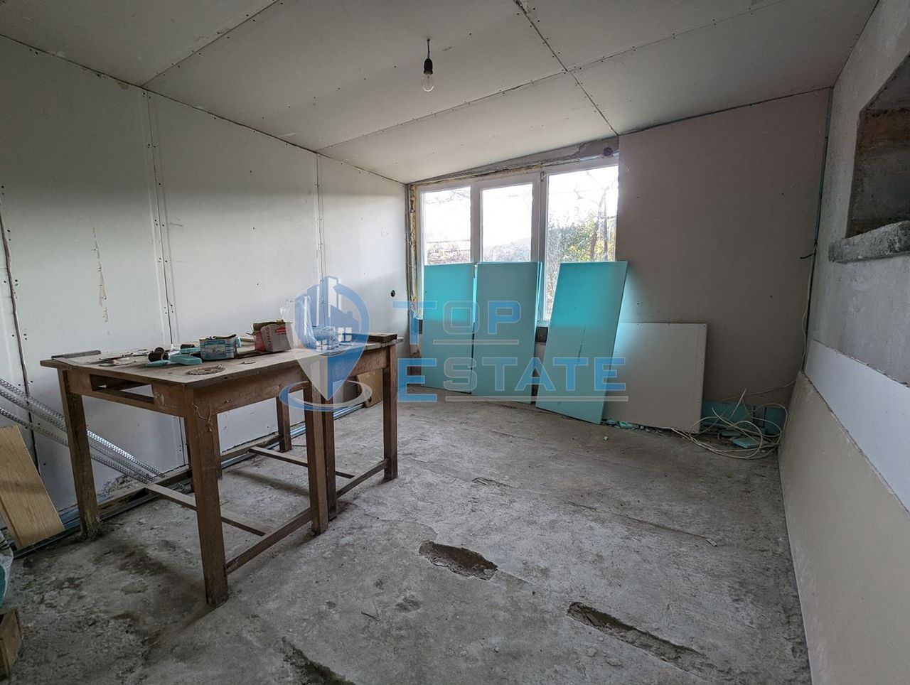 Продава се Къща в с. Добромирка, Област Габрово - 174 кв.м за 162 €/кв.м - Снимка #4