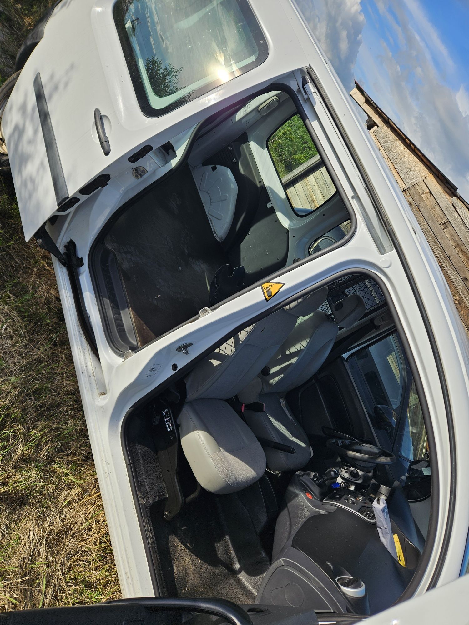 Dezmembrez Renault Kangoo 2019 1.5 DCi Manual – Piese originale
