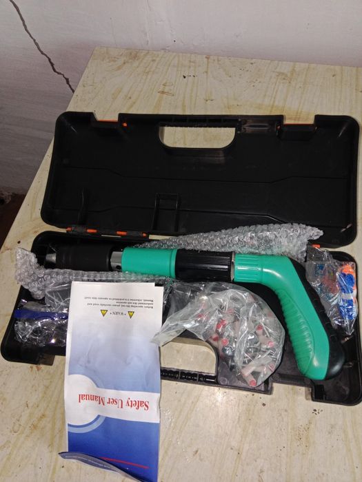 Гвоздезабивной пистолет